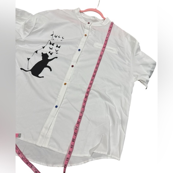 SHEIN Long Sleeve Top with Cat - Picture 9 of 10